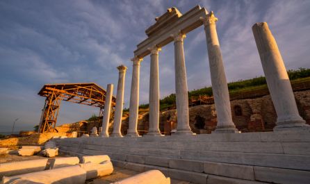 Екскурзия от славата на Хераклея Синтика до наши дни