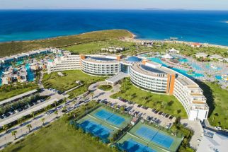 Aquasis Deluxe Resort & SPA